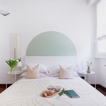 Stylish And Cozy Apt Close To Naviglio Milan Bagian luar foto