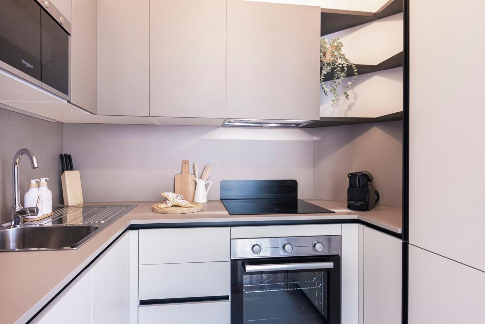 Stylish And Cozy Apt Close To Naviglio Milan Bagian luar foto